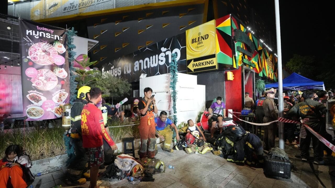 27 muertos en un bar de Bangkok: el fuego no dejó salida